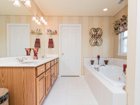 6702 Burning Tree Cir, Mchenry, IL 60050 photo 19