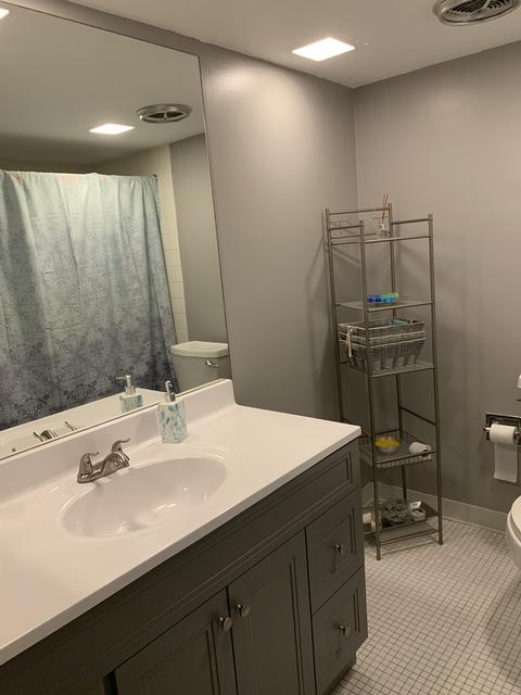 1906 Plum Grove Rd #2A, Rolling Meadows, IL 60008 photo 2