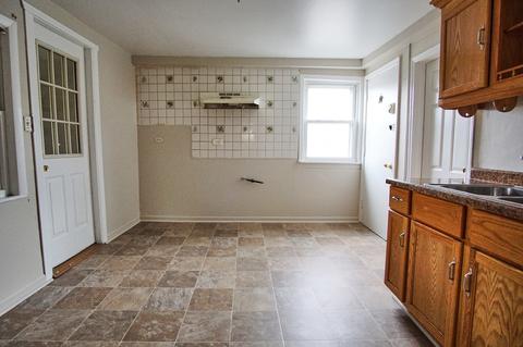 5321 S Keating Ave, Chicago, IL 60632 photo 7