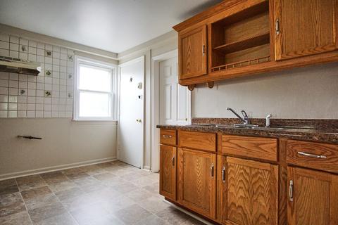 5321 S Keating Ave, Chicago, IL 60632 photo 8