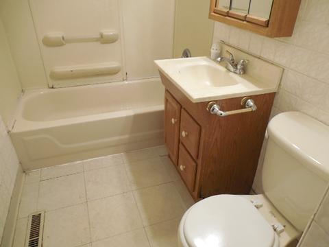 1548 S 6th Ave, Kankakee, IL 60901 photo 5