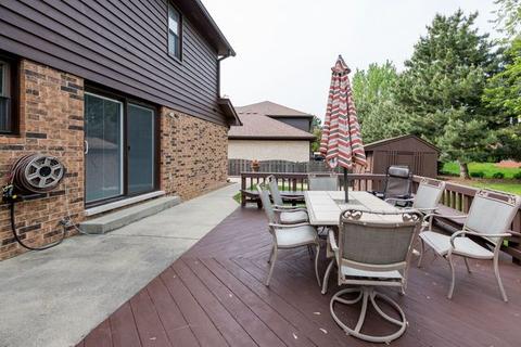 303 Eric Ct, Mount Prospect, IL 60056 photo 39