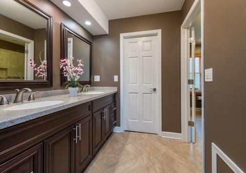 303 Eric Ct, Mount Prospect, IL 60056 photo 17