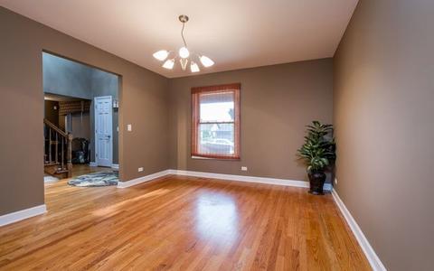 303 Eric Ct, Mount Prospect, IL 60056 photo 11