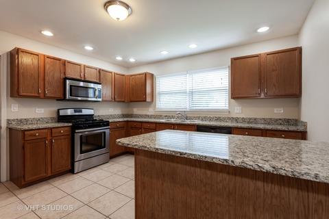 7219 Waterman Dr, Plainfield, IL 60586 photo 5