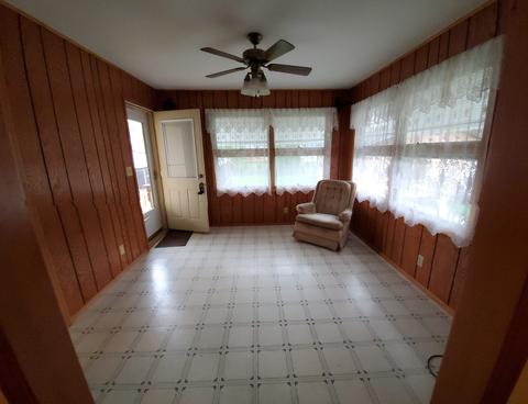 179 S Edison Ave, Elgin, IL 60123 photo 15