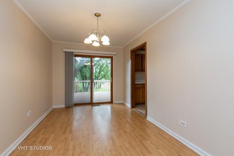 19 Walnut Ln, Algonquin, IL 60102 photo 7