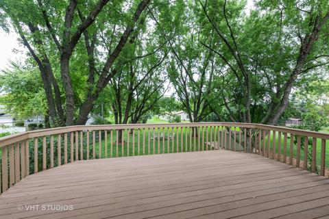 19 Walnut Ln, Algonquin, IL 60102 photo 16