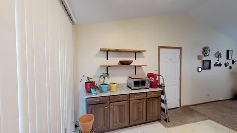 410 Monroe Ave, Ingleside, IL 60041 photo 7