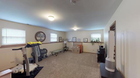 410 Monroe Ave, Ingleside, IL 60041 photo 17