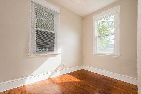 618 E Walnut St, Bloomington, IL 61701 photo 27