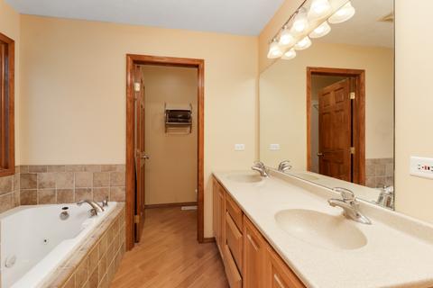 786 Kickapoo Dr, Danvers, IL 61732 photo 22