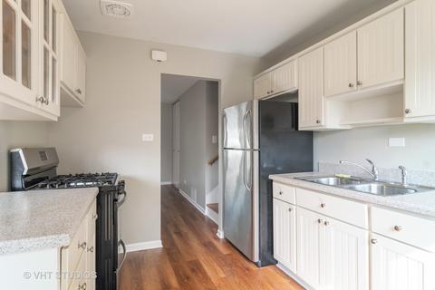 465 Aberdeen St, Hoffman Estates, IL 60169 photo 4