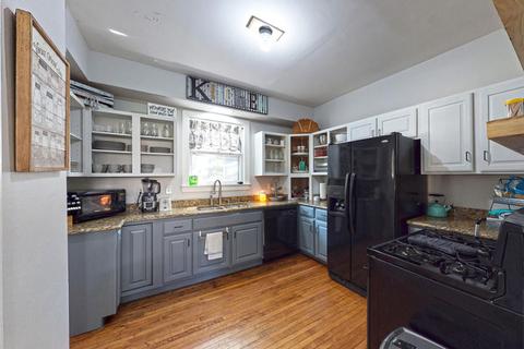 441 Illinois Ave, Elgin, IL 60120 photo 13