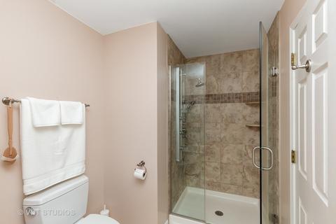2433 Knowlton Dr, West Dundee, IL 60118 photo 11