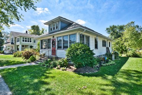 352 Moseley St, Elgin, IL 60123 photo 1