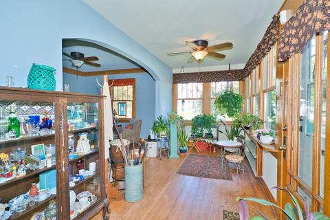 352 Moseley St, Elgin, IL 60123 photo 5