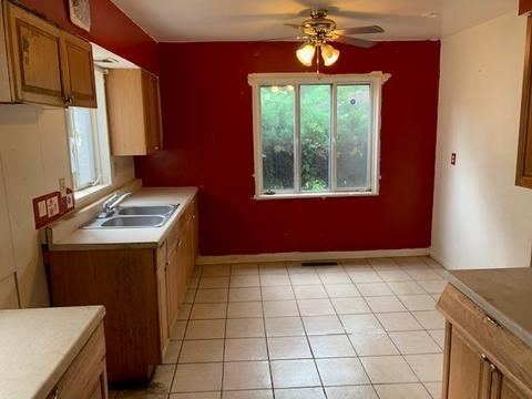 531 E 149th St, Harvey, IL 60426 photo 9