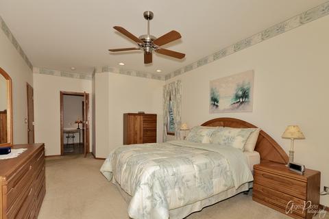 8606 Squirrel Dr, Spring Grove, IL 60081 photo 11