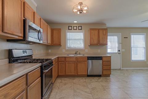 1001 Perry Ln, Normal, IL 61761 photo 16