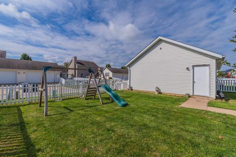 1001 Perry Ln, Normal, IL 61761 photo 36
