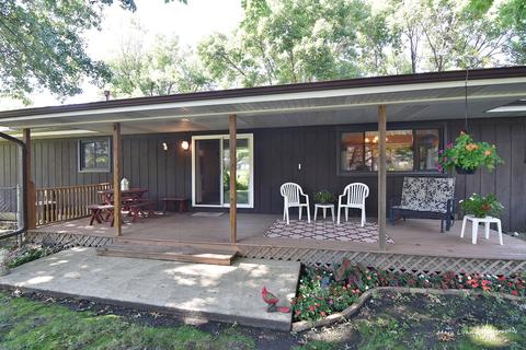 855 Martin Dr, Elgin, IL 60120 photo 27