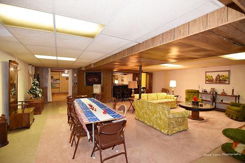 855 Martin Dr, Elgin, IL 60120 photo 19