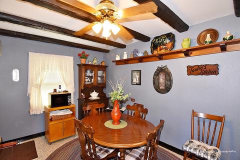 209 N Marion Ave, Bartlett, IL 60103 photo 6