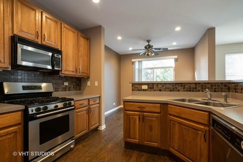 1069 Horizon Dr #C, Bartlett, IL 60103 photo 8