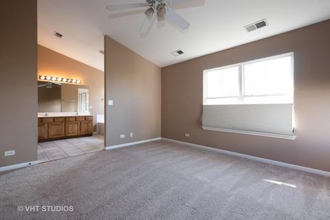 1069 Horizon Dr #C, Bartlett, IL 60103 photo 10