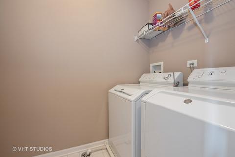 1069 Horizon Dr #C, Bartlett, IL 60103 photo 18