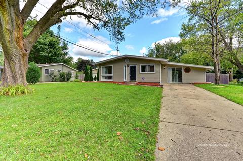 36 Hampton Rd, Montgomery, IL 60538 photo 2