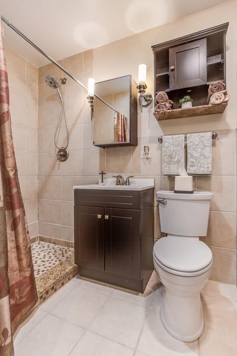 807 E Irving Park Rd, Itasca, IL 60143 photo 17