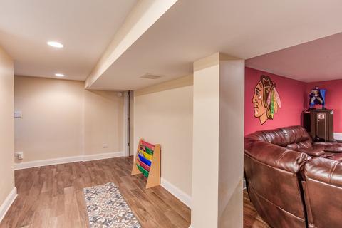 807 E Irving Park Rd, Itasca, IL 60143 photo 23