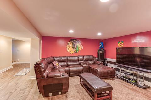 807 E Irving Park Rd, Itasca, IL 60143 photo 25