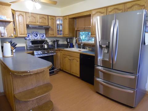444 Cherry Ct, Roselle, IL 60172 photo 6