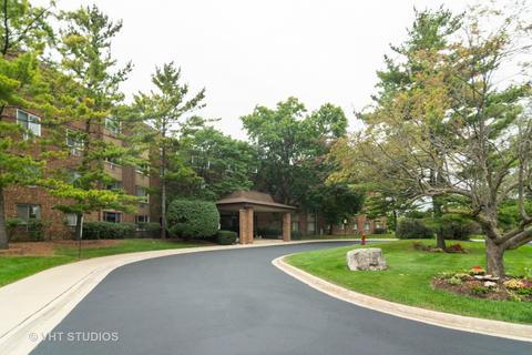 1500 Robin Cir #111, Hoffman Estates, IL 60169 photo 1