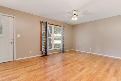 1313 Pinehurst Dr, Bloomington, IL 61704 photo 5