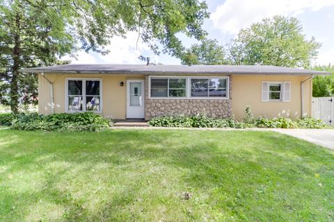 1313 Pinehurst Dr, Bloomington, IL 61704 photo 1