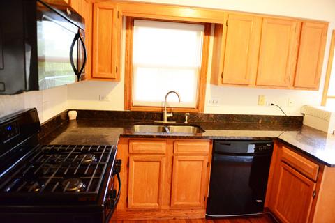 705 Greenview Ln, Wheeling, IL 60090 photo 11