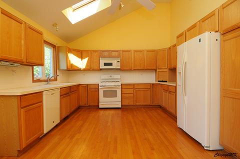 4 N330 5th Ave, Addison, IL 60101 photo 5