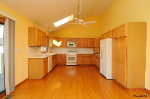 4 N330 5th Ave, Addison, IL 60101 photo 4