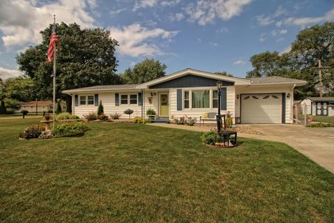 7 Richard St, Kankakee, IL 60901 photo 1