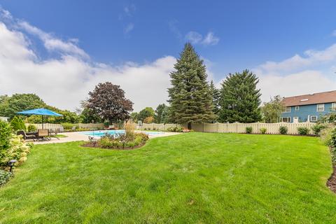 1957 Chatham Dr, Wheaton, IL 60189 photo 26