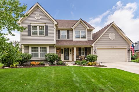 1957 Chatham Dr, Wheaton, IL 60189 photo 1