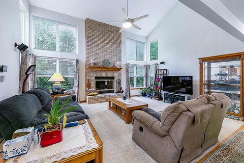 16424 Hidden River Cir, Plainfield, IL 60586 photo 9
