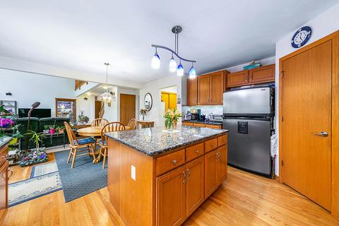 16424 Hidden River Cir, Plainfield, IL 60586 photo 6
