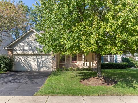 175 Meadowview Ln, Aurora, IL 60502 photo 2