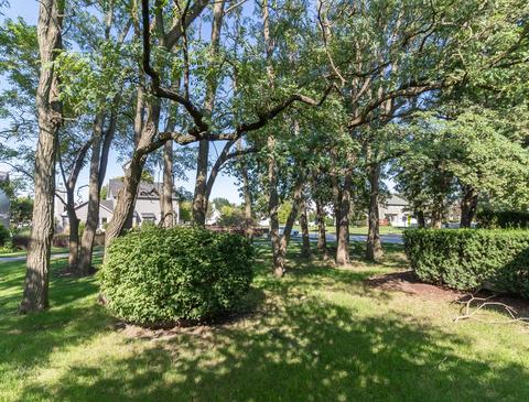 175 Meadowview Ln, Aurora, IL 60502 photo 6