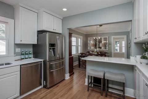 1013 E Willow Ave, Wheaton, IL 60187 photo 6